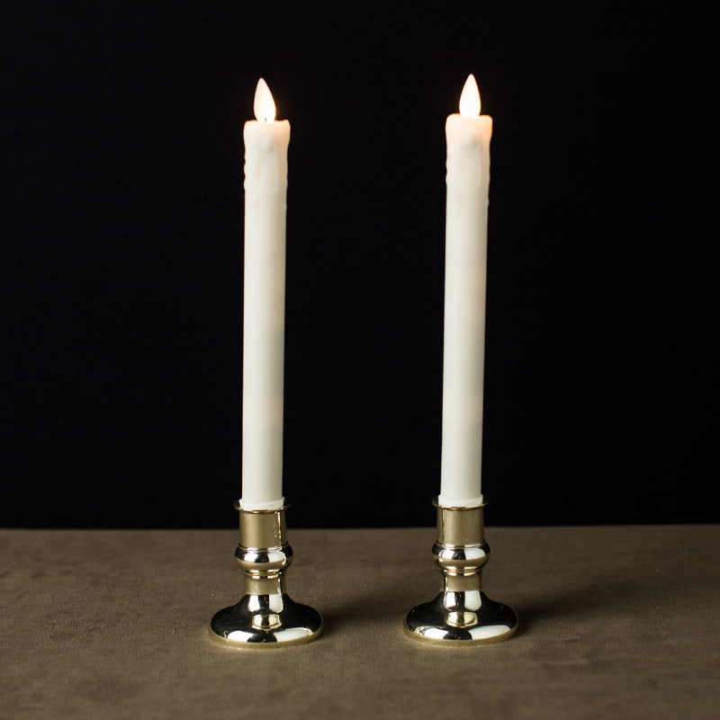 Confezione da 2 candele coniche senza fiamma in cera gocciolante