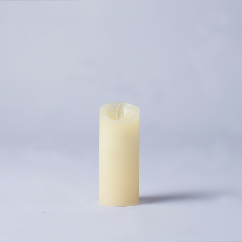 Confezione da 3 candele a colonna senza fiamma tremolanti color avorio